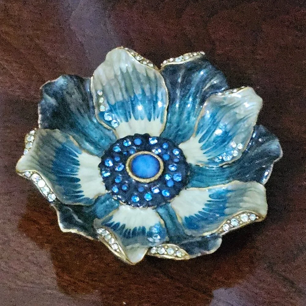 HANDSIGNED RARE JAY STRONGWATER BLUE FLOWER ENAMEL CRYSTAL JEWELRY TRAY DISH